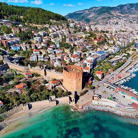 Grand Juno Beach Hotel