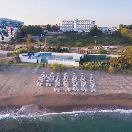 Grand Juno Beach Hotel