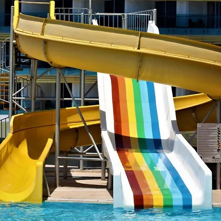 מלון Grand Juno Beach Hotel