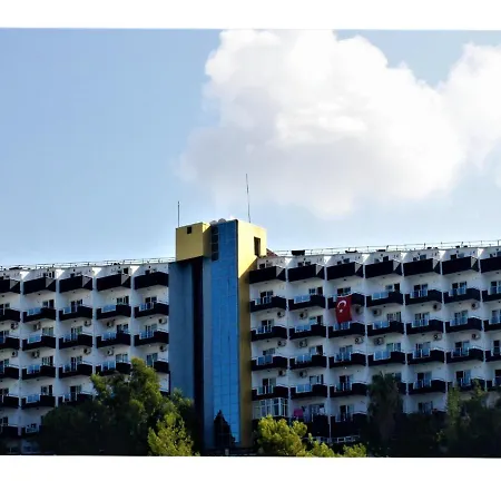 מלון Grand Juno Beach Hotel