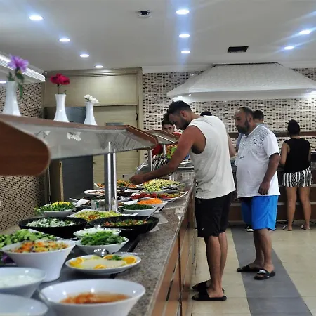 מלון Grand Juno Beach Hotel אלאניה