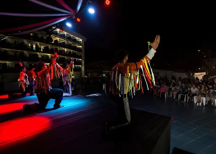 Grand Juno Beach Hotel אלאניה