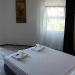 Hotel Grand Juno Beach Hotel